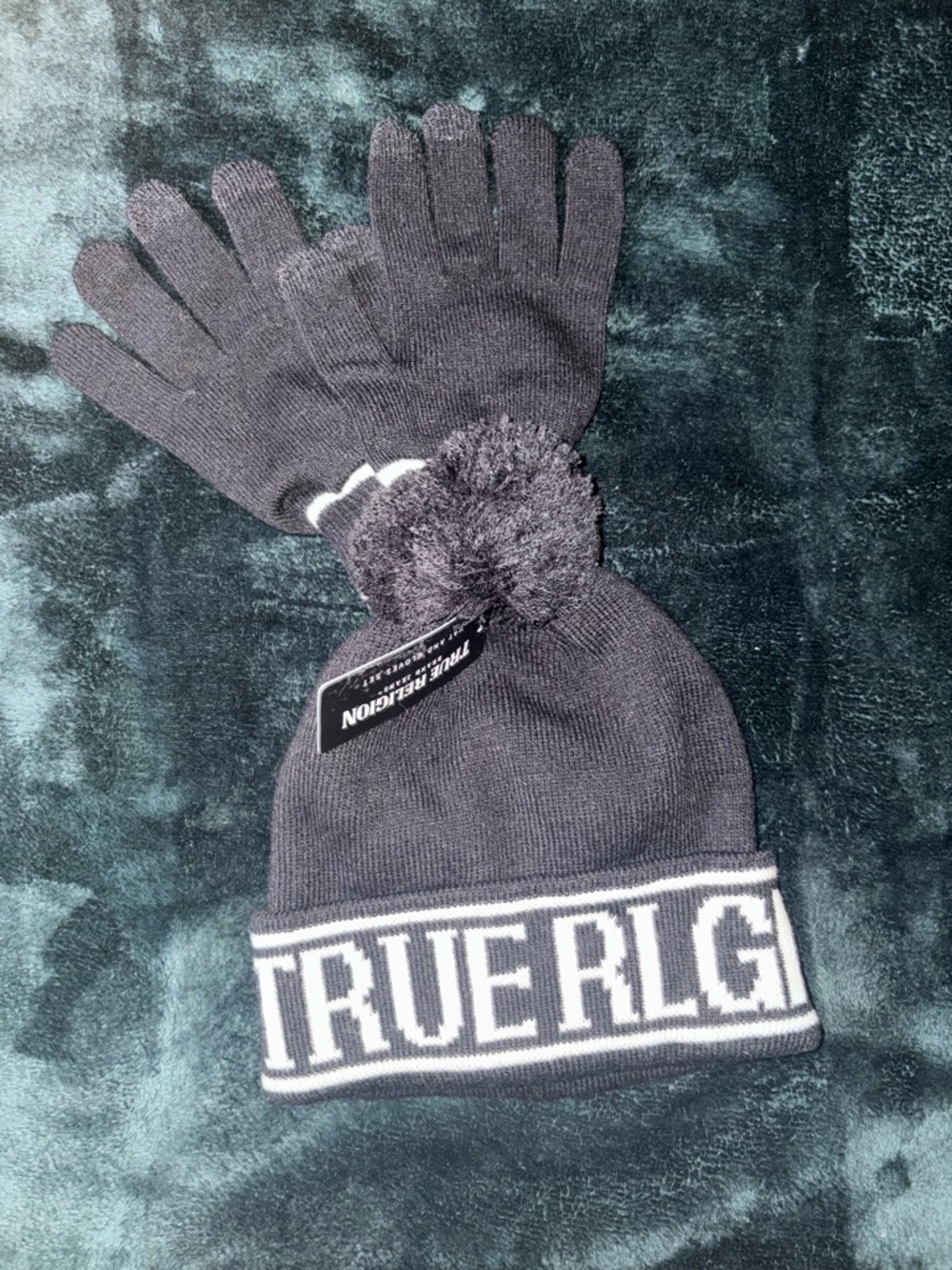 True Religion hat and gloves set